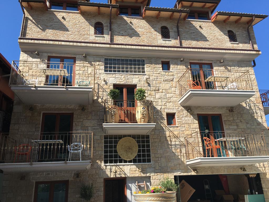 Leda Suites Parga Exterior photo